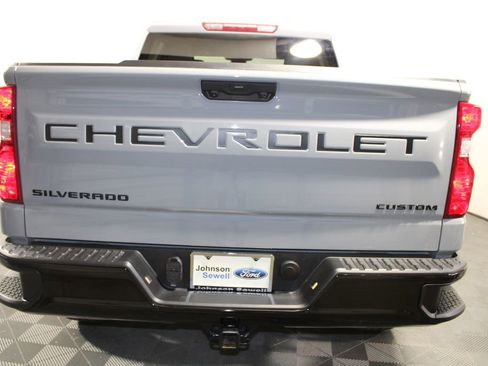 Used 2025 Chevrolet Silverado 1500 Custom Trail Boss w/ LPO, Dark Essentials Package image 6