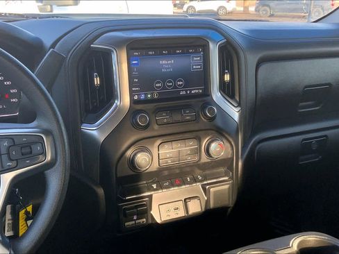 Used 2022 Chevrolet Silverado 2500 LT image 7