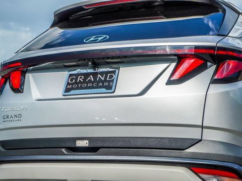 Certified 2025 Hyundai Tucson SEL FWD image 13