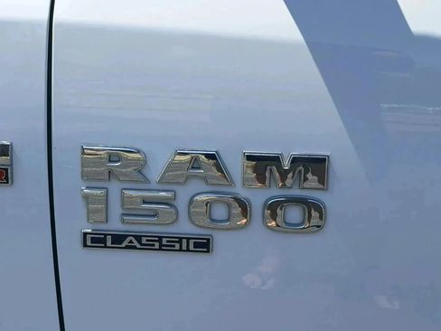 Used 2020 RAM 1500 Tradesman w/ Chrome Plus Package RWD image 8