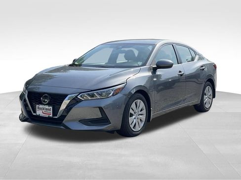 Certified 2025 Nissan Sentra S FWD image 2