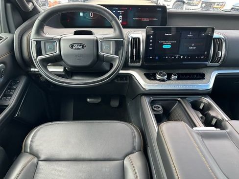 Used 2025 Ford Expedition Tremor image 22