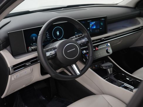 Certified 2025 Hyundai Tucson SEL image 23