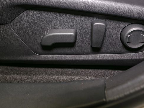 Used 2024 Subaru Crosstrek 2.5i Limited image 41