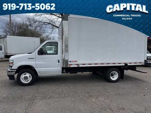 New 2025 Ford E-350 and Econoline 350 Super Duty w/ Driver's Safety Package RWD image 5