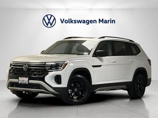 Used 2025 Volkswagen Atlas Peak Edition SE video 1