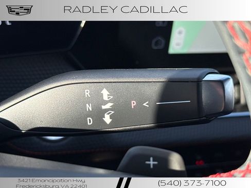 Used 2025 Chevrolet Equinox RS w/ Convenience Package III image 19