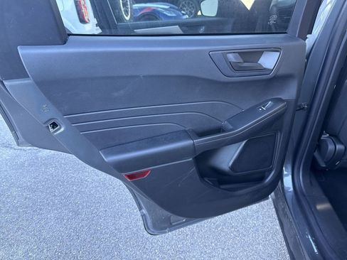 Certified 2022 Ford Escape SE AWD/4WD image 22