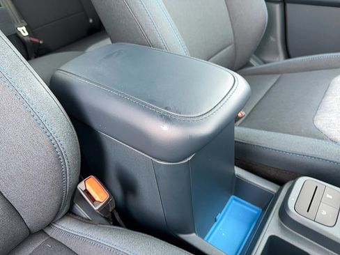 Used 2025 Ford Maverick XLT w/ Equipment Group 302A image 23