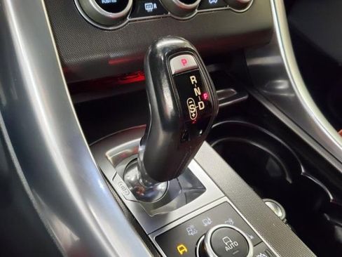 Used 2017 Land Rover Range Rover Sport Supercharged image 28