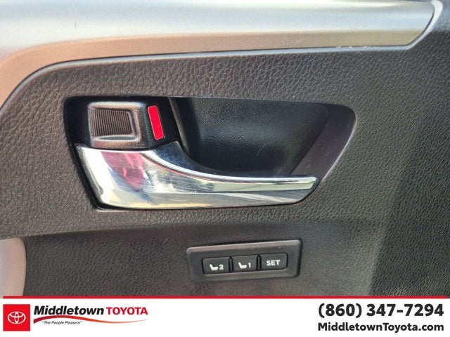 Used 2018 Toyota RAV4 Limited w/ Protection Package AWD/4WD image 11