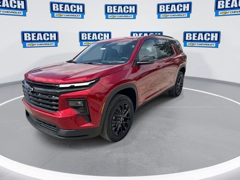 New 2026 Chevrolet Traverse LT w/ Midnight/Sport Edition FWD image 4