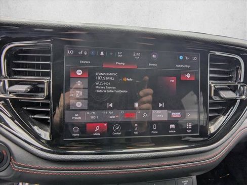 Used 2025 Dodge Durango GT AWD/4WD image 15