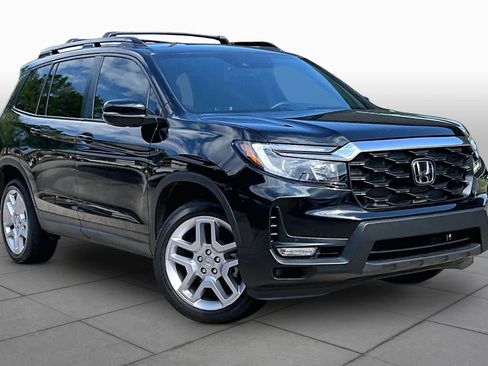 Used 2024 Honda Passport EX-L image 3