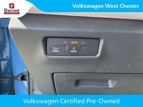 Certified 2025 Volkswagen Tiguan SEL R-Line AWD/4WD image 39