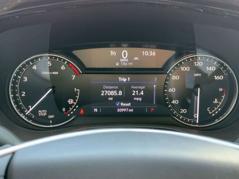 Certified 2022 Cadillac XT5 Premium Luxury w/ LPO, Floor Liner Package image 19