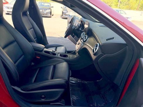 Used 2018 Mercedes-Benz CLA 250 4MATIC image 19