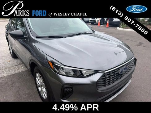 Certified 2024 Ford Escape Active w/ Tech Pack #1 FWD image 3