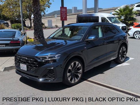 Used 2025 Audi Q8 Prestige AWD/4WD image 1