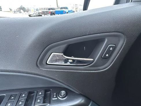 Used 2016 Chevrolet Colorado Z71 image 11