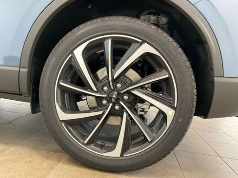 New 2025 Lincoln Corsair Reserve w/ Equipment Group 202A image 45