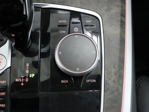 Used 2022 BMW X5 sDrive40i w/ Premium Package RWD image 21