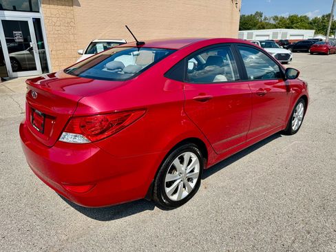 Used 2013 Hyundai Accent GLS w/ Premium Pkg image 5