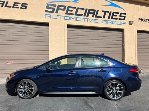Used 2021 Toyota Corolla SE w/ Carpet Mat Package (TMS) FWD image 3