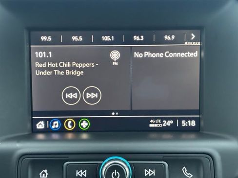 Used 2023 GMC Terrain SLE w/ Driver Convenience Package image 21