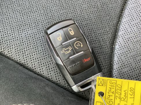 Used 2020 RAM 2500 Laramie AWD/4WD image 28