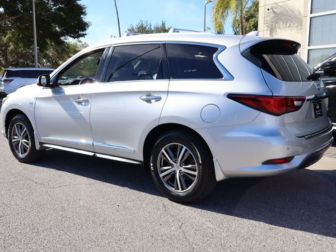 Used 2020 INFINITI QX60 Luxe w/ Essential Package image 7