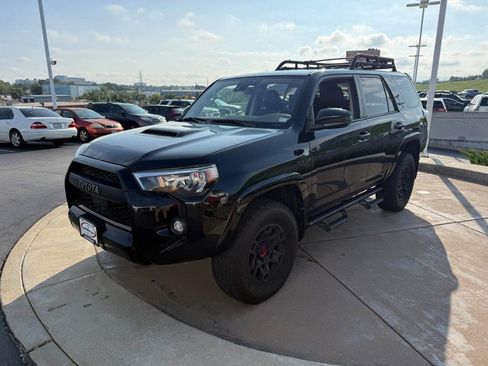 Used 2021 Toyota 4Runner TRD Pro AWD/4WD image 12