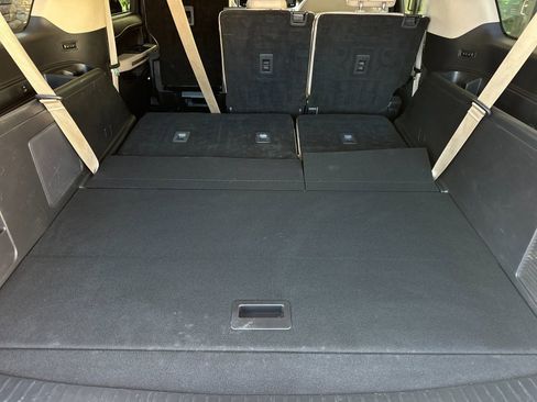 Used 2024 Ford Expedition Max Limited image 18