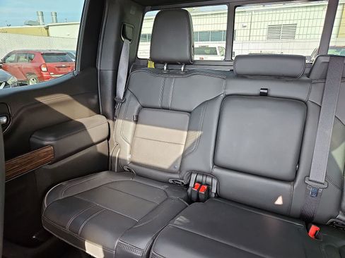 Used 2020 Chevrolet Silverado 1500 High Country w/ Trailer Camera Package AWD/4WD image 13