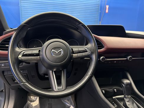 Used 2021 MAZDA MAZDA3 s image 14