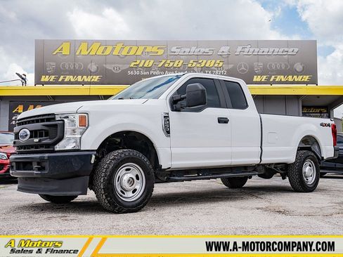 Used 2021 Ford F250 XL w/ Power Equipment Group AWD/4WD image 1