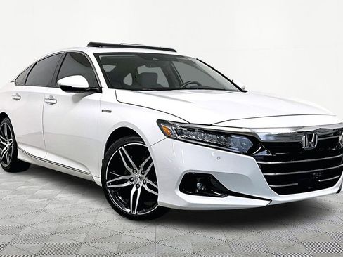 Used 2022 Honda Accord Touring image 1