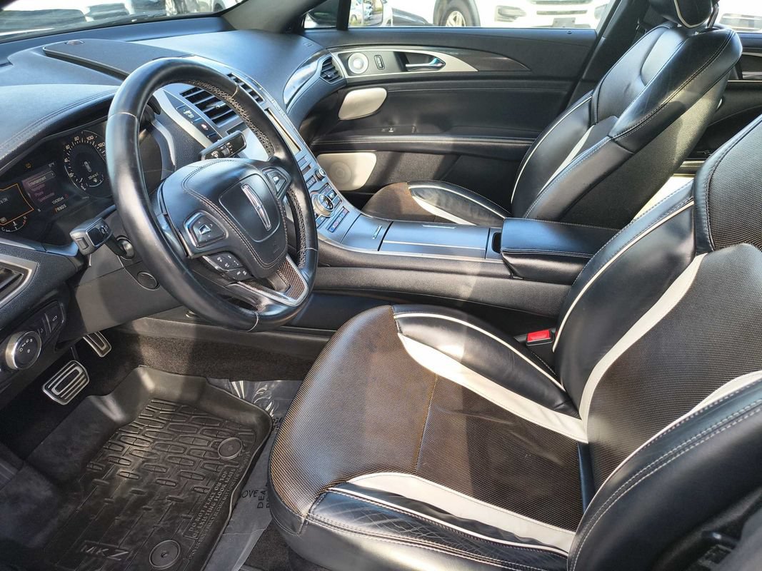 Used 2017 Lincoln MKZ Reserve w/ Luxury Package AWD/4WD image 10
