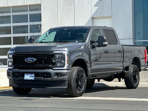 New 2026 Ford F250 XL w/ STX Appearance Package AWD/4WD image 7