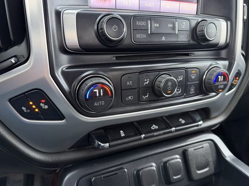 Used 2015 GMC Sierra 1500 SLE w/ SLE Value Package image 32