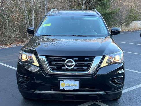 Used 2017 Nissan Pathfinder S image 8