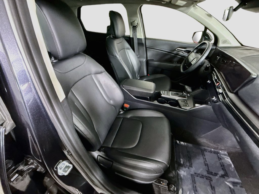 Used 2026 Kia Sportage EX w/ EX Panorama Roof Package FWD image 33