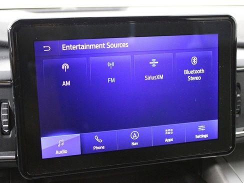 Used 2021 Ford Explorer XLT w/ Equipment Group 202A image 35