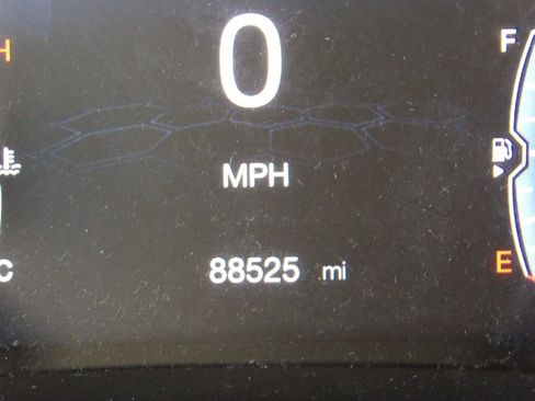 Used 2020 Jeep Compass Limited image 16