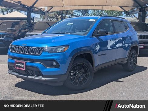 New 2026 Jeep Compass Latitude AWD/4WD image 1