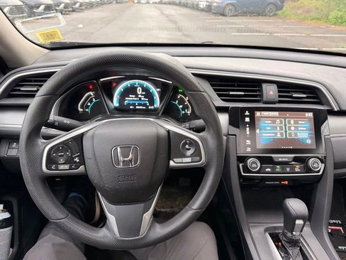 Used 2018 Honda Civic EX image 13