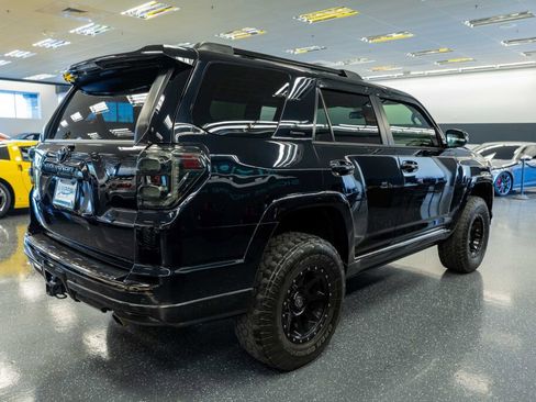 Used 2019 Toyota 4Runner Limited image 6