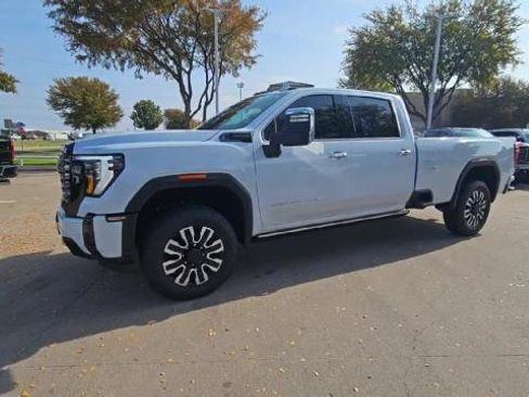 New 2026 GMC Sierra 3500 Denali Ultimate image 81
