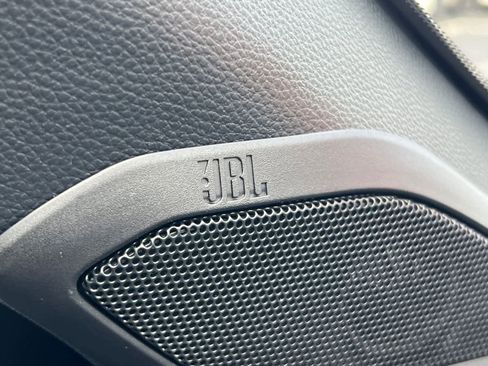 Certified 2025 Toyota Tacoma TRD Sport image 18