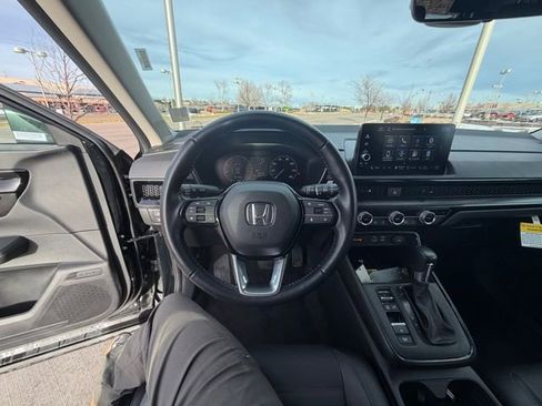 Used 2025 Honda CR-V EX-L image 13